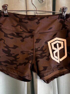 Born Primitive Camo Shorts XS Green Camouflage Gym Workout Athletic